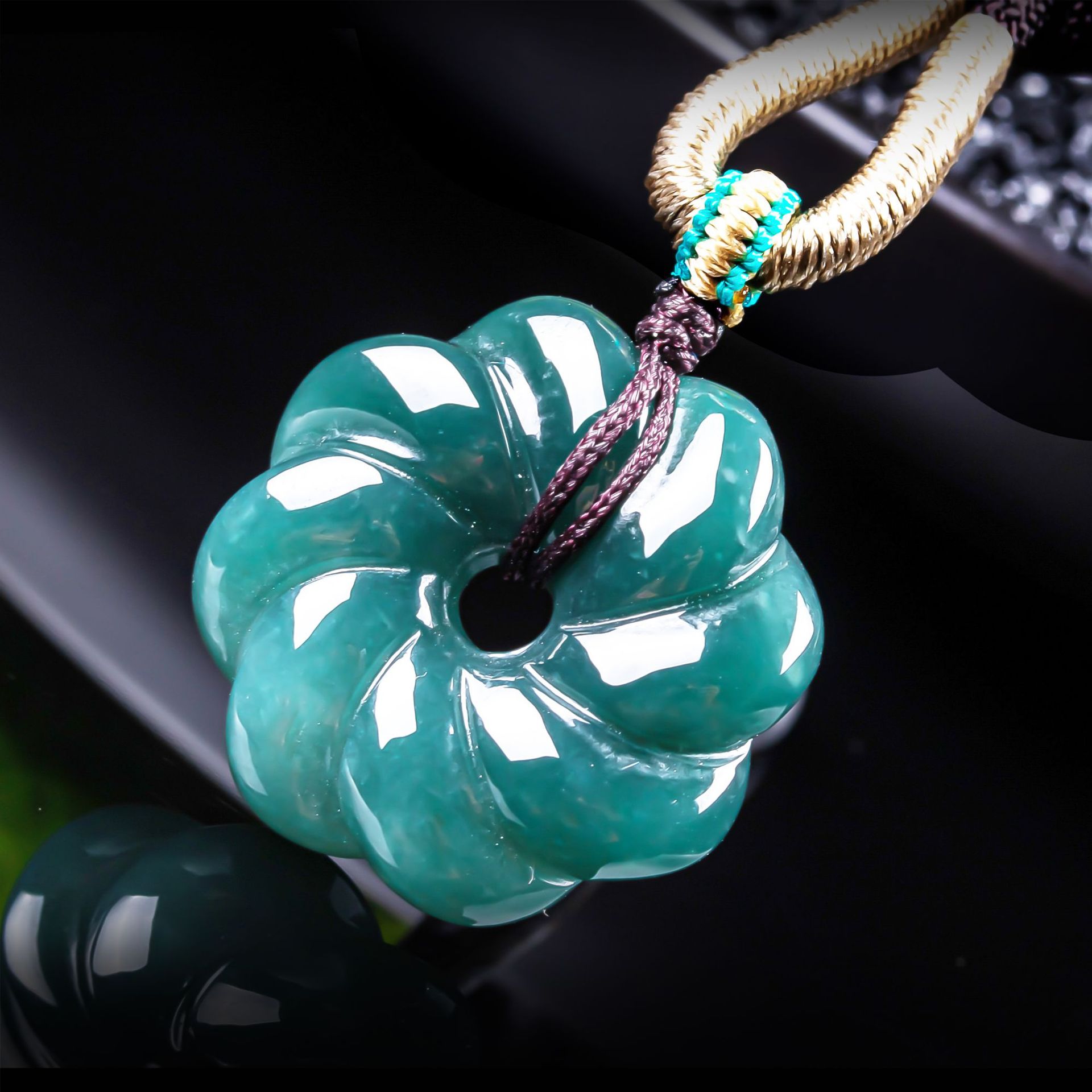 Collier avec pendentif en jade - Women'S Accessories Jewelry avis et prix
